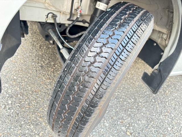 安心の総額表示♪総額表示でご購入できます♪（兵庫県以外は県外登録費用・陸送費用がかかります。）詳しくはスタッフまで♪ユーポス伊丹店０１２０−１４−１２３６☆