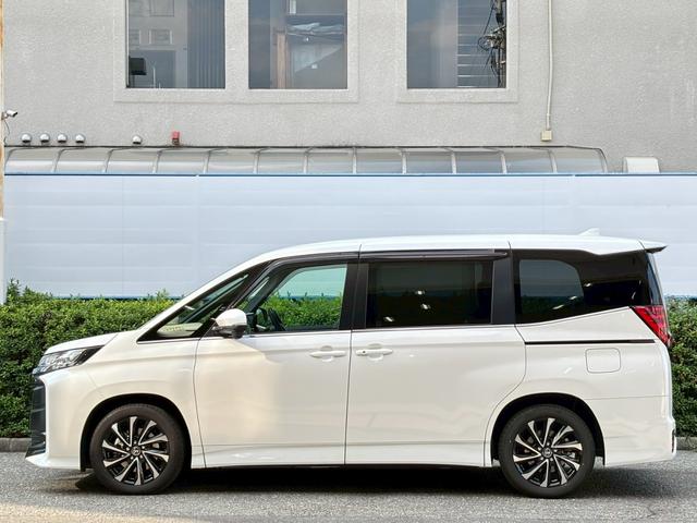 ノア ハイブリッドＳ－Ｚ　禁煙★１０．５インチディスプレイオーディオ★フリップダウンモニター★フルセグＴＶ★Ｂカメラ★両側パワースライドドア★セーフティーセンス★ドラレコ★シートヒーター★Ｂｌｕｅｔｏｏｔｈ★スマーキー２個★（10枚目）