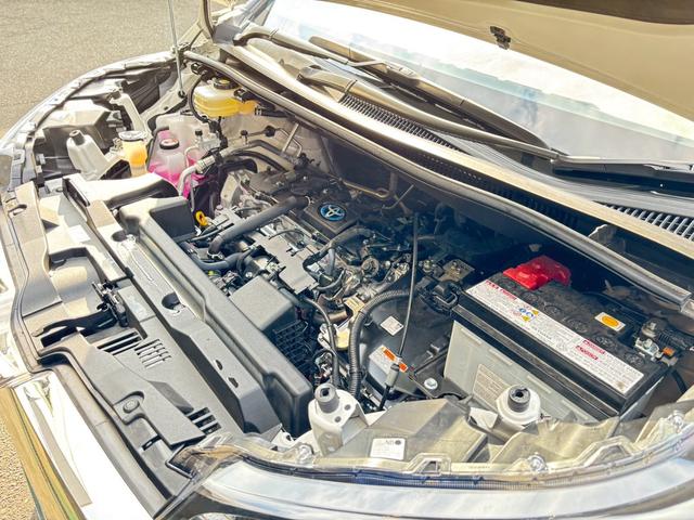 ノア ハイブリッドＳ－Ｚ　禁煙★１０．５インチディスプレイオーディオ★フリップダウンモニター★フルセグＴＶ★Ｂカメラ★両側パワースライドドア★セーフティーセンス★ドラレコ★シートヒーター★Ｂｌｕｅｔｏｏｔｈ★スマーキー２個★（12枚目）