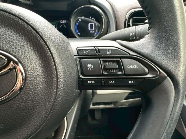 ヤリス Ｚ　ユーザー様買取車両★禁煙★ディスプレイオーディオ★全周囲カメラ★セーフティーセンス★ＨＵＤ★シートヒーター★ドラレコ★ＥＴＣ★スマーキー２個★（17枚目）