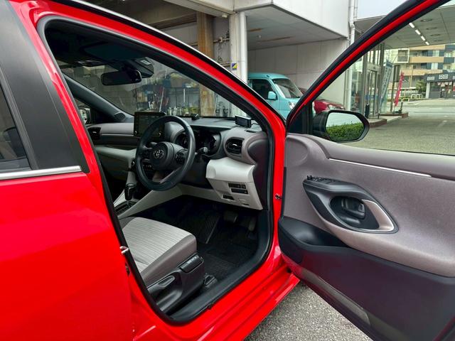 ヤリス Ｚ　ユーザー様買取車両★禁煙★ディスプレイオーディオ★全周囲カメラ★セーフティーセンス★ＨＵＤ★シートヒーター★ドラレコ★ＥＴＣ★スマーキー２個★（21枚目）