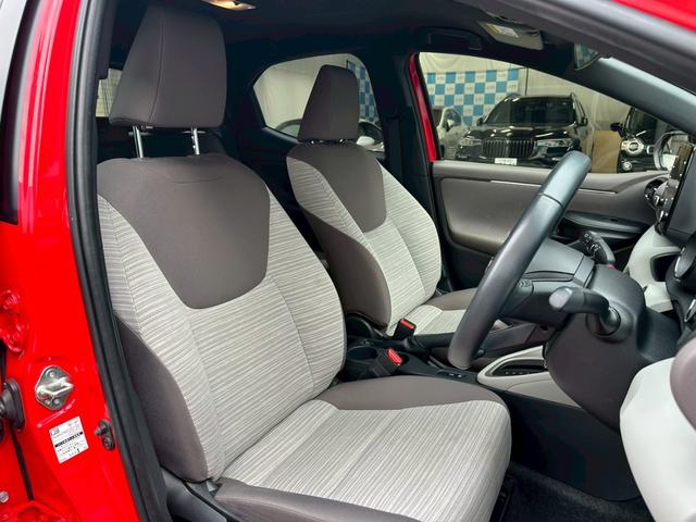 ヤリス Ｚ　ユーザー様買取車両★禁煙★ディスプレイオーディオ★全周囲カメラ★セーフティーセンス★ＨＵＤ★シートヒーター★ドラレコ★ＥＴＣ★スマーキー２個★（22枚目）