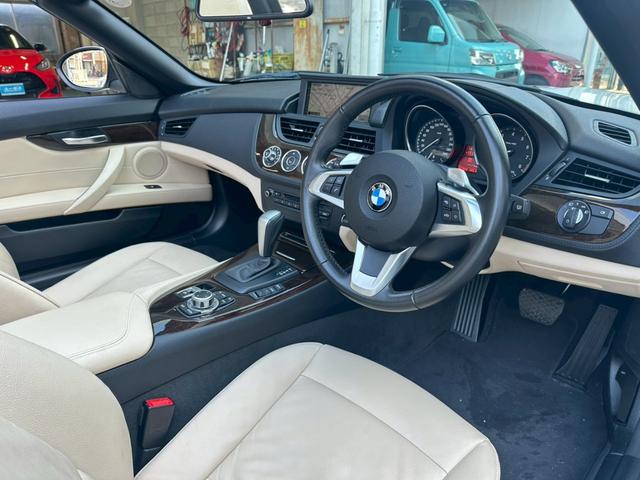 Z4 sDrive23i 禁煙 ベージュ革シート 純正ナビ TV Bカメラ シートヒーター パワーシート パドルシフト ETC(17枚目)