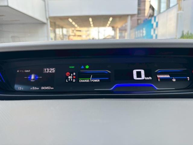 フリードハイブリッド ハイブリッド・G ★ユーザー買取★純正ナビ(VXM-234VFi)★フルセグTV★Rカメラ★両側パワースライド★ホンダセンシング★スマートキー★シートヒーター★Fエアロ★トランクスポイラー★ETC★前後ドラレコ★(23枚目)