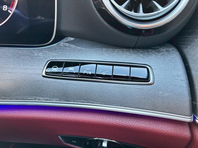 CLSクラス CLS450 4マチック スポーツ 禁煙★サンルーフ★ブルメスターサウンド★赤/黒革シート★シートベンチレーター★レーダーセーフティ★HUD★BSM★12.3インチディスプレイオーディオナビ★フルセグTV★全周囲カメラ★F席パワーシート(21枚目)