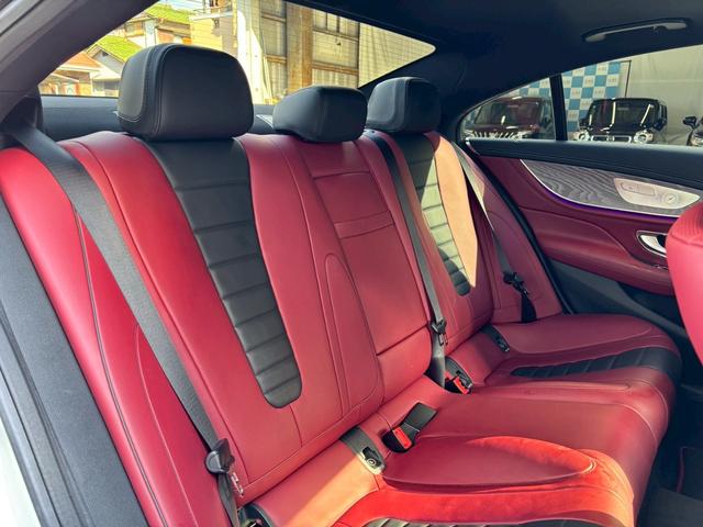 CLSクラス CLS450 4マチック スポーツ 禁煙★サンルーフ★ブルメスターサウンド★赤/黒革シート★シートベンチレーター★レーダーセーフティ★HUD★BSM★12.3インチディスプレイオーディオナビ★フルセグTV★全周囲カメラ★F席パワーシート(42枚目)