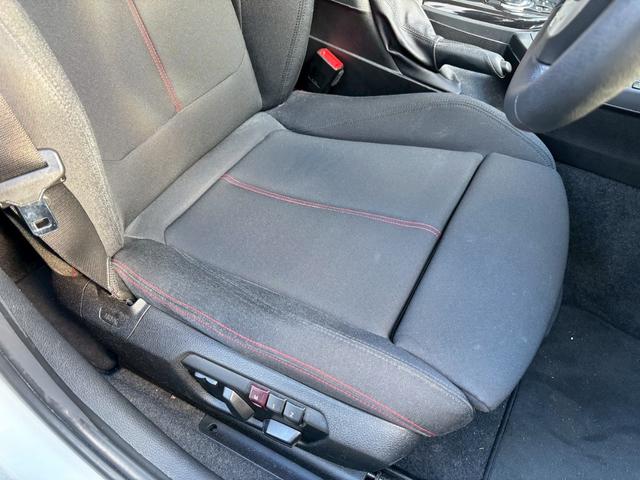 １シリーズ １２０ｉ　スポーツ　ユーザー様買取車両★純正ナビ★Ｂカメラ★クルコン★ＤＶＤ★レーンキーピング★ＦＲクリソナ★Ｆ席パワーシート★ドラレコ★アイドリングストップ★ＥＴＣ★純正アルミホイール１７インチ★スマートキー２個★（16枚目）