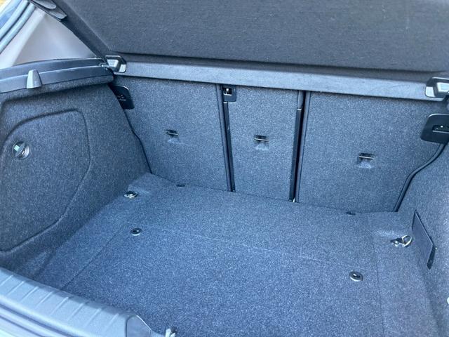 １シリーズ １２０ｉ　スポーツ　ユーザー様買取車両★純正ナビ★Ｂカメラ★クルコン★ＤＶＤ★レーンキーピング★ＦＲクリソナ★Ｆ席パワーシート★ドラレコ★アイドリングストップ★ＥＴＣ★純正アルミホイール１７インチ★スマートキー２個★（38枚目）