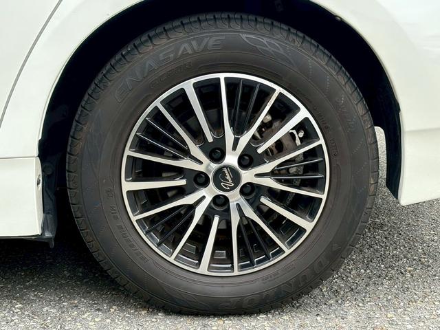 プリウス Ｓ　純正ナビ・Ｂカメラ・スマートキー・ＬＥＤライト・ＥＴＣ・ＣＤ・社外アルミホイール１５インチ・ＣＤ・ユーザー様買取車両（44枚目）