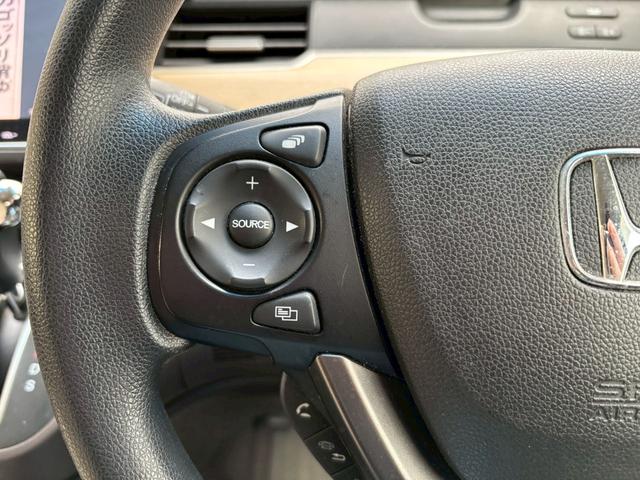 フリード G・ホンダセンシング ユーザー様買取車両★禁煙★純正9インチナビ(VXM-175VFNi)★フルセグTV★Bカメラ★両側パワースライドドア★ホンダセンシング★Bluetooth★DVD★スマートキー2個★キャプテンシート(24枚目)