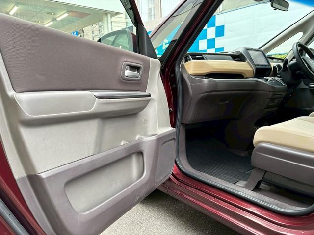 フリード G・ホンダセンシング ユーザー様買取車両★禁煙★純正9インチナビ(VXM-175VFNi)★フルセグTV★Bカメラ★両側パワースライドドア★ホンダセンシング★Bluetooth★DVD★スマートキー2個★キャプテンシート(41枚目)