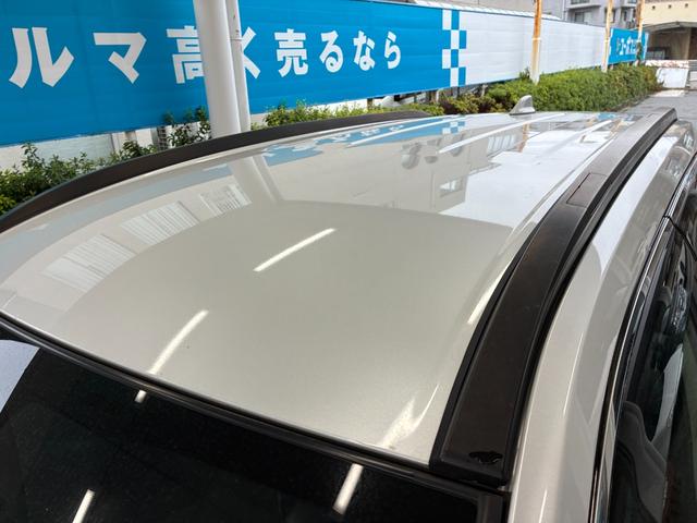 カローラクロス Ｚ　禁煙　９インチディスプレイオーディオ　ナビＴＶ付　全周囲モニター　スマートキー２個　衝突軽減　レーダークルーズ　レーンキープ　ＢＳＭ　ヘットアップディスプレイパワーバックドア　パワーシート（12枚目）