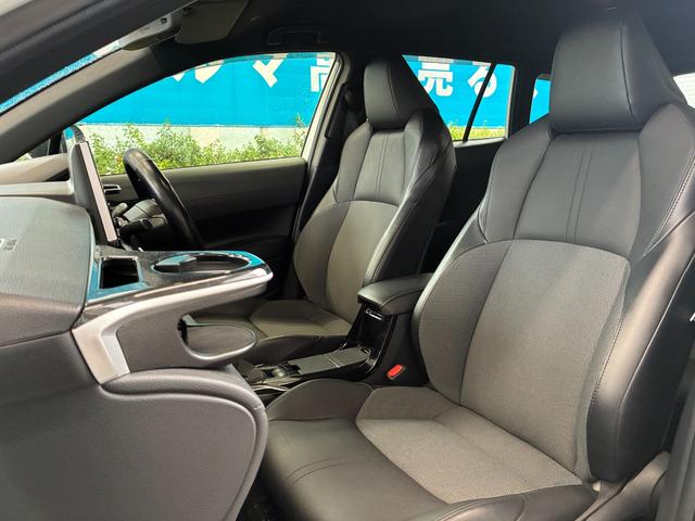 カローラクロス Ｚ　禁煙　９インチディスプレイオーディオ　ナビＴＶ付　全周囲モニター　スマートキー２個　衝突軽減　レーダークルーズ　レーンキープ　ＢＳＭ　ヘットアップディスプレイパワーバックドア　パワーシート（38枚目）