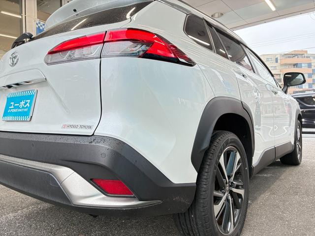 カローラクロス Ｚ　禁煙　９インチディスプレイオーディオ　ナビＴＶ付　全周囲モニター　スマートキー２個　衝突軽減　レーダークルーズ　レーンキープ　ＢＳＭ　ヘットアップディスプレイパワーバックドア　パワーシート（45枚目）