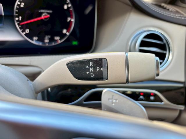 Ｓクラス Ｓ４００　ＡＭＧライン　禁煙・ベージュ革シート・サンルーフ・全周囲カメラ・サウンドシステム・ヘッドアップディスプレイ・インテリジェントドライブ・ディスプレイオーディオナビ・運転席パワーシート・エアーシート・（14枚目）