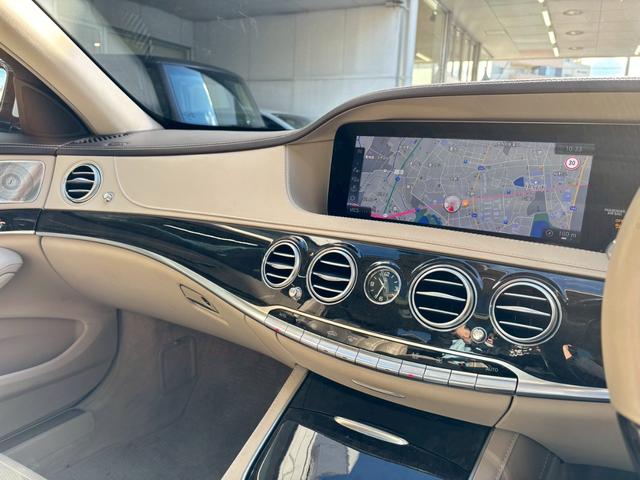 Ｓクラス Ｓ４００　ＡＭＧライン　禁煙・ベージュ革シート・サンルーフ・全周囲カメラ・サウンドシステム・ヘッドアップディスプレイ・インテリジェントドライブ・ディスプレイオーディオナビ・運転席パワーシート・エアーシート・（21枚目）