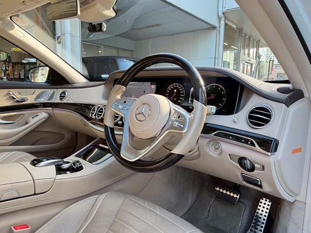 Ｓクラス Ｓ４００　ＡＭＧライン　禁煙・ベージュ革シート・サンルーフ・全周囲カメラ・サウンドシステム・ヘッドアップディスプレイ・インテリジェントドライブ・ディスプレイオーディオナビ・運転席パワーシート・エアーシート・（26枚目）