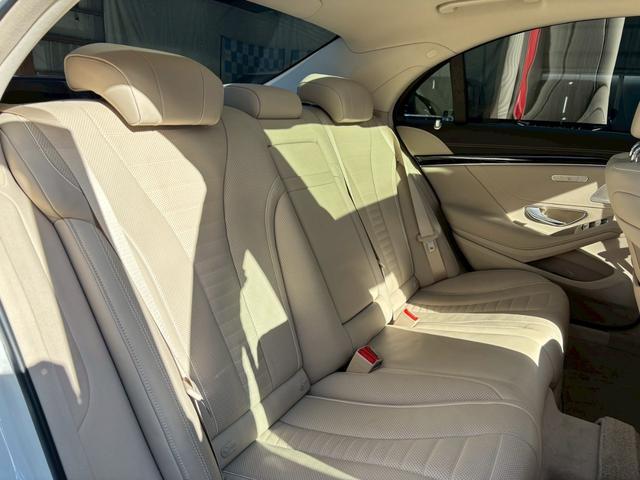 Ｓクラス Ｓ４００　ＡＭＧライン　禁煙・ベージュ革シート・サンルーフ・全周囲カメラ・サウンドシステム・ヘッドアップディスプレイ・インテリジェントドライブ・ディスプレイオーディオナビ・運転席パワーシート・エアーシート・（28枚目）