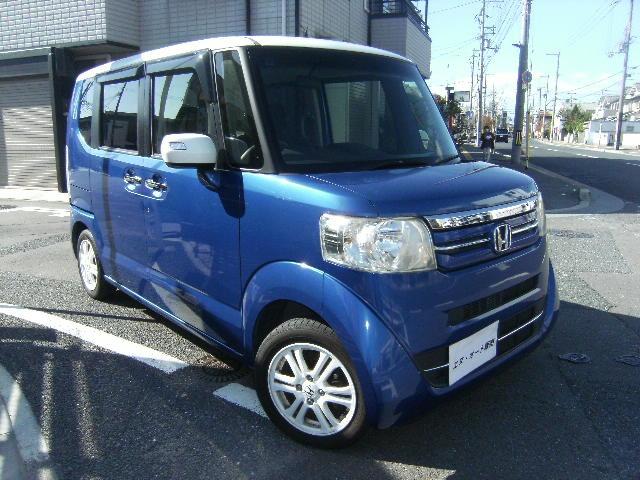 Ｎ－ＢＯＸ ２トーンカラースタイル　Ｇ・Ｌパッケージ　純正ナビ　フルセグＴＶ　Ｂｌｕｅｔｏｏｔｈ　バックカメラ　ＥＴＣ　スマートキー　左パワースライドドア　エンジンプッシュスタート　ＣＤ　電動格納ミラー　プライバシーガラス　純正アルミ（8枚目）