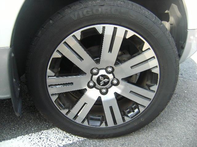 デリカＤ：５ Ｇ　パワーパッケージ（12枚目）