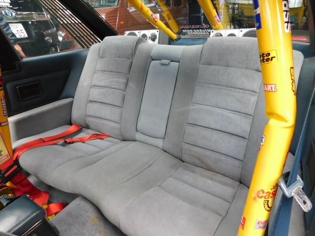 ソアラ ２．０ＧＴ　ツインカム　５速ＭＴ　車高調　マフラー　スピードスターマークＩＩ１２Ｊ　バケットシート　タコ足　叩き出し　外品メーター　エアクリ　ファッシュボード植毛塗装　デジタルメーター（17枚目）