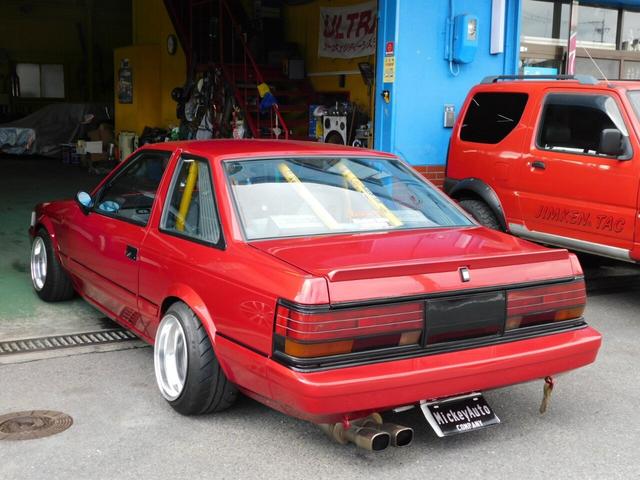 ソアラ ２．０ＧＴ　ツインカム　５速ＭＴ　車高調　マフラー　スピードスターマークＩＩ１２Ｊ　バケットシート　タコ足　叩き出し　外品メーター　エアクリ　ファッシュボード植毛塗装　デジタルメーター（32枚目）