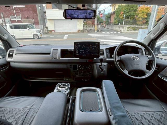 ハイエースワゴン GL ロング ミドルルーフ 4WD 11インチナビTV フリップダウン12.8 Bluetooth接続 ETC 社外17AW 社外エアロ 電動スライド 寒冷地仕様 リアリクライニング加工 100Wコンセント(2枚目)