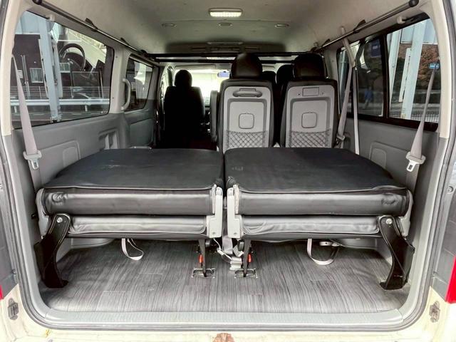 ハイエースワゴン GL ロング ミドルルーフ 4WD 11インチナビTV フリップダウン12.8 Bluetooth接続 ETC 社外17AW 社外エアロ 電動スライド 寒冷地仕様 リアリクライニング加工 100Wコンセント(44枚目)