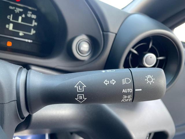 R 登録済み未使用車 現行モデル 6MT リアビークルディテクション LEDヘッド クルコン スマートキー ステアリング連動ヘッドランプ 純正17インチAW ダックテールトランクリッド 横滑り防止機能(15枚目)