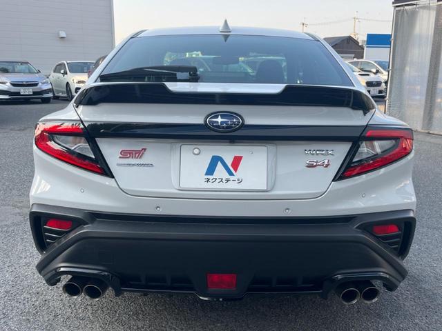ＷＲＸ　Ｓ４ ＳＴＩスポーツＲ　ＥＸ　赤黒革シート　アイサイトＸ　フロント＆サイド＆バックカメラ　リアビークルディテクション　ＥＴＣ　ドライブレコーダー　禁煙車　全席シートヒーター　メモリシート　純正１８インチアルミホイール（17枚目）