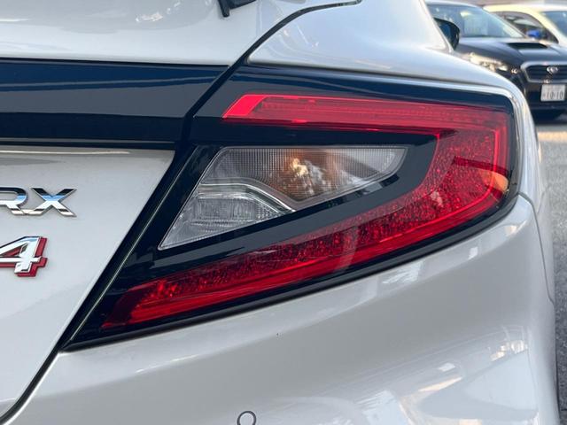 ＷＲＸ　Ｓ４ ＳＴＩスポーツＲ　ＥＸ　赤黒革シート　アイサイトＸ　フロント＆サイド＆バックカメラ　リアビークルディテクション　ＥＴＣ　ドライブレコーダー　禁煙車　全席シートヒーター　メモリシート　純正１８インチアルミホイール（30枚目）