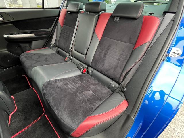 WRX STI STI 大型リアスポイラー アドバンスドセイフティパッケージ リアビークルディテクション 純正SDナビ サイド&バックカメラ 禁煙車 HSK製マフラー HKS製車高調 パワーシート 純正18インチAW(38枚目)