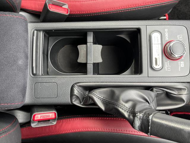 WRX STI STI 大型リアスポイラー アドバンスドセイフティパッケージ リアビークルディテクション 純正SDナビ サイド&バックカメラ 禁煙車 HSK製マフラー HKS製車高調 パワーシート 純正18インチAW(55枚目)