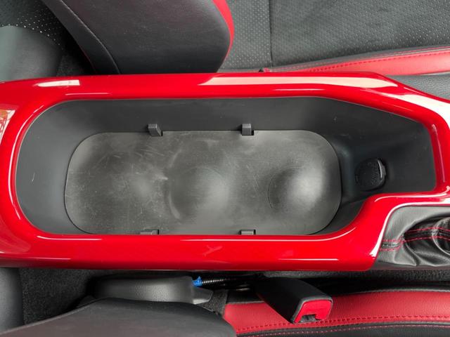 ８６ ＧＴリミテッド　最終Ｈ型　６速ＭＴ　ＴＲＤフルエアロ　リアスポイラー　ＳＤナビ　バックカメラ　ＥＴＣ　ドライブレコーダー　禁煙車　ハーフレザーシート　シートヒーター　ＬＥＤヘッドライト　純正革巻きステアリング（60枚目）