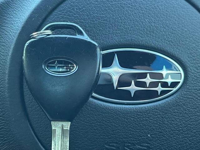 ＢＲＺ Ｒ　ＳＤナビ　バックカメラ　禁煙車　ドラレコ　スマートキー　ＨＩＤヘッド　ＥＴＣ　オートエアコン　純正１７インチアルミ　Ｂｌｕｅｔｏｏｔｈ　ＣＤ　ＤＶＤ再生　地デジ　パドルシフト（6枚目）