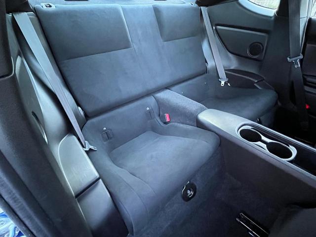 ＢＲＺ Ｒ　ＳＤナビ　バックカメラ　禁煙車　ドラレコ　スマートキー　ＨＩＤヘッド　ＥＴＣ　オートエアコン　純正１７インチアルミ　Ｂｌｕｅｔｏｏｔｈ　ＣＤ　ＤＶＤ再生　地デジ　パドルシフト（7枚目）