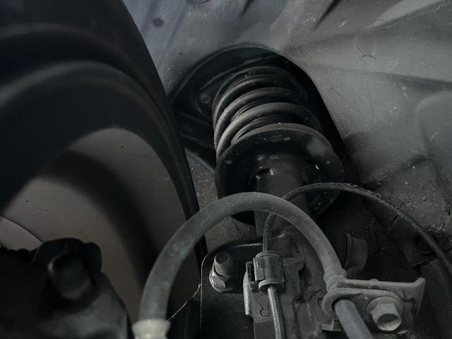 ＢＲＺ Ｒ　ＳＤナビ　バックカメラ　禁煙車　ドラレコ　スマートキー　ＨＩＤヘッド　ＥＴＣ　オートエアコン　純正１７インチアルミ　Ｂｌｕｅｔｏｏｔｈ　ＣＤ　ＤＶＤ再生　地デジ　パドルシフト（19枚目）