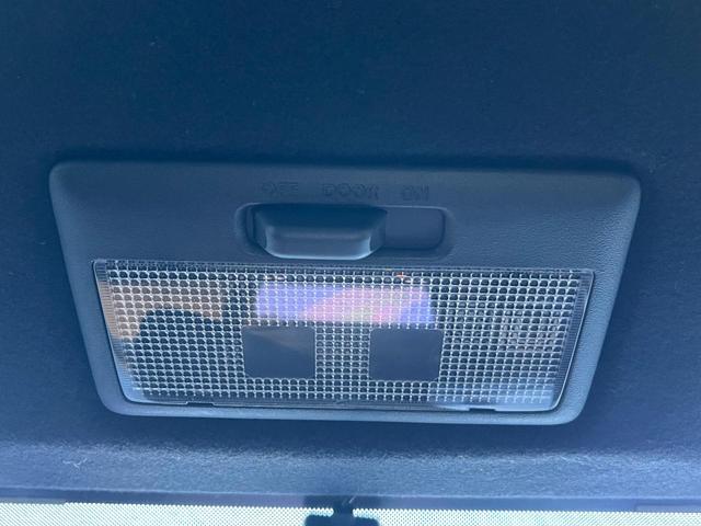 ＢＲＺ Ｒ　ＳＤナビ　バックカメラ　禁煙車　ドラレコ　スマートキー　ＨＩＤヘッド　ＥＴＣ　オートエアコン　純正１７インチアルミ　Ｂｌｕｅｔｏｏｔｈ　ＣＤ　ＤＶＤ再生　地デジ　パドルシフト（25枚目）