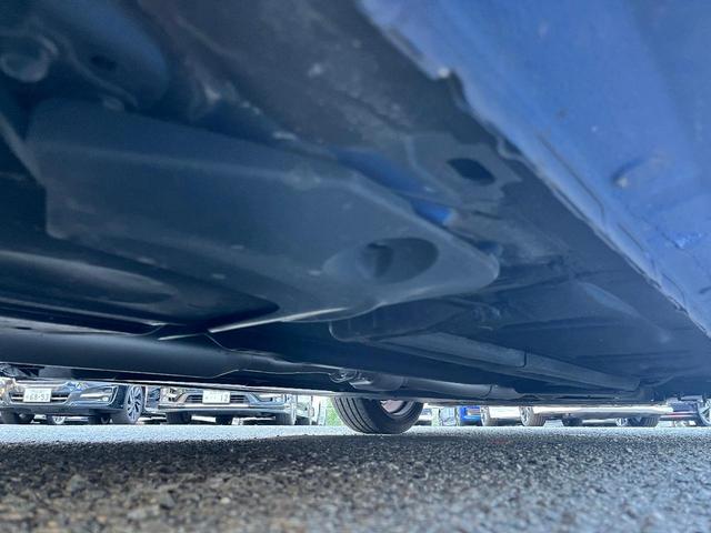 ＢＲＺ Ｒ　ＳＤナビ　バックカメラ　禁煙車　ドラレコ　スマートキー　ＨＩＤヘッド　ＥＴＣ　オートエアコン　純正１７インチアルミ　Ｂｌｕｅｔｏｏｔｈ　ＣＤ　ＤＶＤ再生　地デジ　パドルシフト（32枚目）