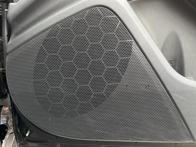 クロストレック リミテッド　純正１１．６インチ型ナビ　マルチビューモニター　リアビークルディティクション　シートヒーター　ステアリングヒーター　メモリ付パワーシート　ドラレコ　ＥＴＣ　禁煙車　純正１８インチＡＷ　ＬＥＤヘッド（36枚目）