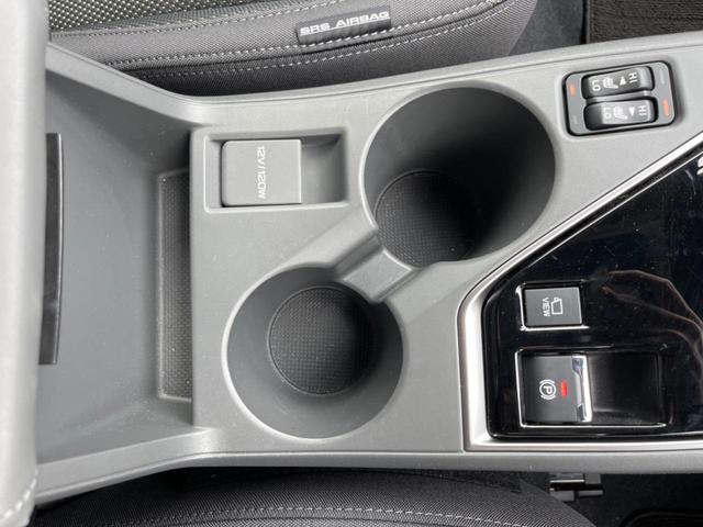 クロストレック リミテッド　純正１１．６インチ型ナビ　マルチビューモニター　リアビークルディティクション　シートヒーター　ステアリングヒーター　メモリ付パワーシート　ドラレコ　ＥＴＣ　禁煙車　純正１８インチＡＷ　ＬＥＤヘッド（66枚目）