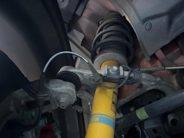 ロードスターRF RS 6速MT ブレンボ製キャリパー BBS製17インチアルミホイール BOSEサウンドシステム レカロ製シート ビルシュタインダンパー マツダコネクトナビ ETC 禁煙車 シートヒーター(8枚目)