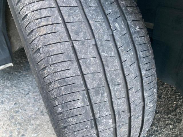 レヴォーグ 1.6GT-Sアイサイト STIスタイルパッケージ STI18インチアルミホイール SDナビ バックカメラ ETC 禁煙車 ビルシュタインダンパー プッシュスタート パワーシート LEDヘッドライト 純正革巻きステアリング(22枚目)