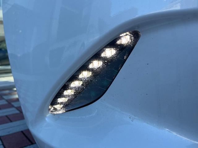 ロードスターＲＦ １００周年特別記念車　６ＭＴ　スマートシティブレーキサポート　ブラインドスポット　車線逸脱　クルコン　ＬＥＤヘッドライト　オートライト　純正１７インチＡＷ　革巻ステアリング　マツダコネクト　ＢＯＳＥサウンドシステム（31枚目）