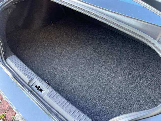 ８６ ＧＴ　６ＭＴ　ＴＥＩＮ製車高調　ＨＫＳマフラー　ｂｒｅｍｂｏ製ブレーキキャリパー　クルコン　ＬＥＤヘッドライト　オートライト　純正１７インチＡＷ　革巻ステアリング　スマートキー　バックカメラ　ＥＴＣ（13枚目）