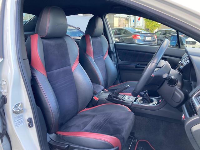 ＷＲＸ ＳＴＩ ＳＴＩ　最終Ｆ型　１オーナー　大型リアスポイラー　ＳＴＩスタイルパッケージ　純正８型ＳＤナビ　バックカメラ　禁煙車　ＥＴＣ　ドラレコ　ＳＴＩタワーバー　ＬＡＹＳ製１８インチアルミホイール　ＬＥＤヘッドライト（6枚目）