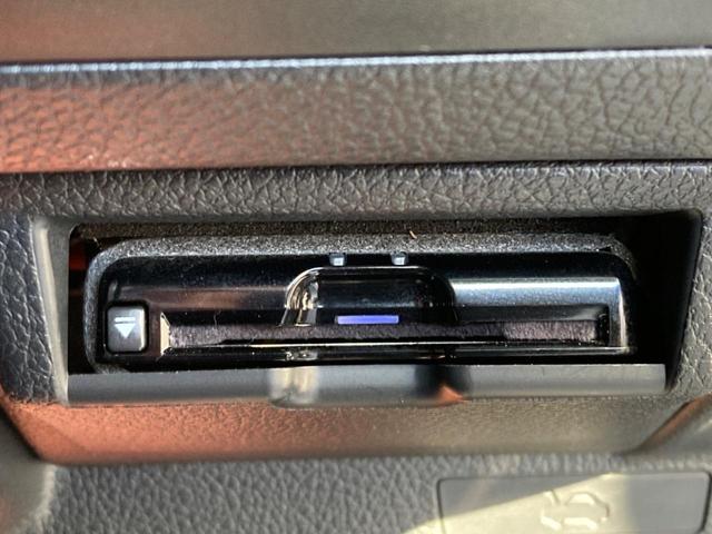 ＷＲＸ ＳＴＩ ＳＴＩ　最終Ｆ型　１オーナー　大型リアスポイラー　ＳＴＩスタイルパッケージ　純正８型ＳＤナビ　バックカメラ　禁煙車　ＥＴＣ　ドラレコ　ＳＴＩタワーバー　ＬＡＹＳ製１８インチアルミホイール　ＬＥＤヘッドライト（11枚目）