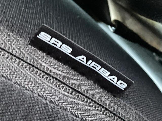 ＸＶ ２．０ｉ　アイサイト　プラウドエディション　後期Ｆ型　４ＷＤ　アドバンストセイフティパッケージ　純正ＳＤナビ　バックカメラ　パワーシート　レーダークルーズ　ＨＩＤヘッドライト　純正１７インチＡＷ　パドルシフト　革巻きステアリング　ＥＴＣ（40枚目）