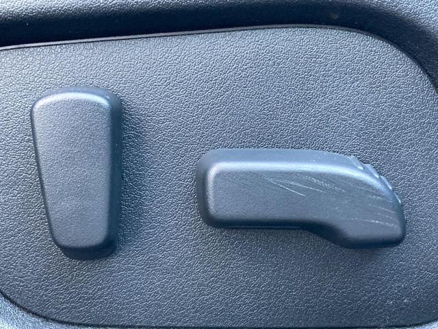 レヴォーグ 2.0STIスポーツアイサイト 後期D型 STIマフラー セイフティプラス視界拡張 スマートリアビューミラー 赤黒革シート 純正8型SDナビ フロント&サイド&バックカメラ リアビークル ETC ドラレコ 禁煙車 メモリシート(45枚目)