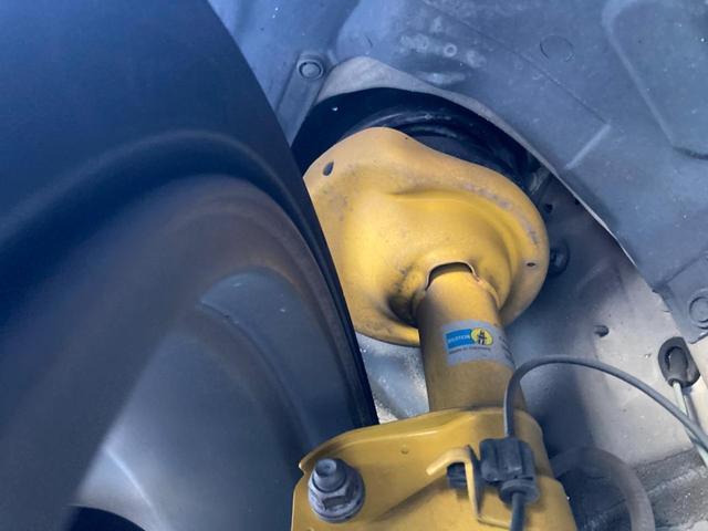 レヴォーグ 1.6GT-Sアイサイト 純正SDナビ バックカメラ ETC ドライブレコーダー 禁煙車 ビルシュタインダンパー パワーシート 純正18インチアルミホイール 純正革巻きステアリング LEDヘッドライト(7枚目)